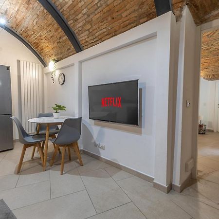Il Rustico Rda Luxury Apartments Lago Parking Мендризио Екстериор снимка