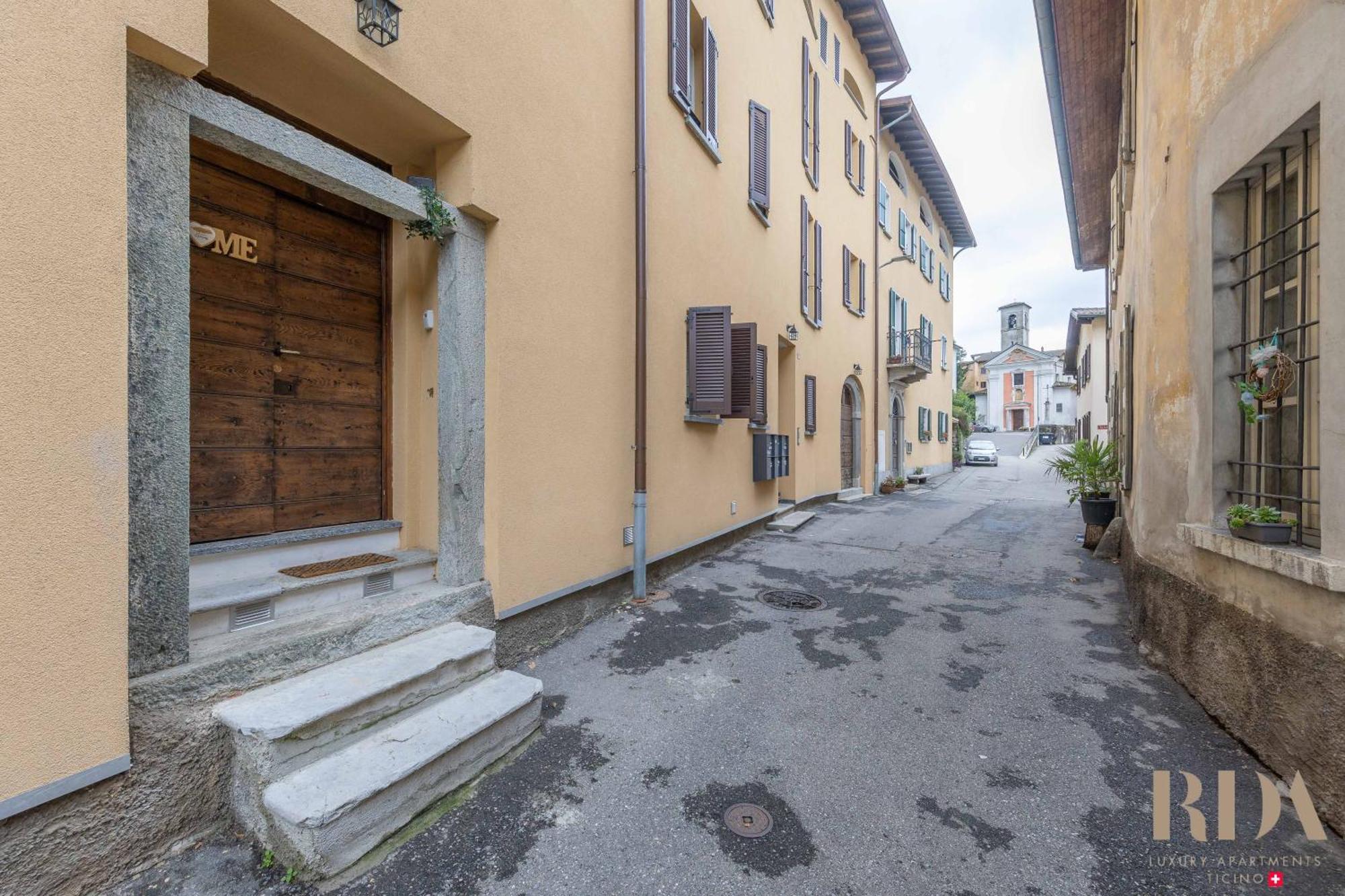 Il Rustico Rda Luxury Apartments Lago Parking Мендризио Екстериор снимка